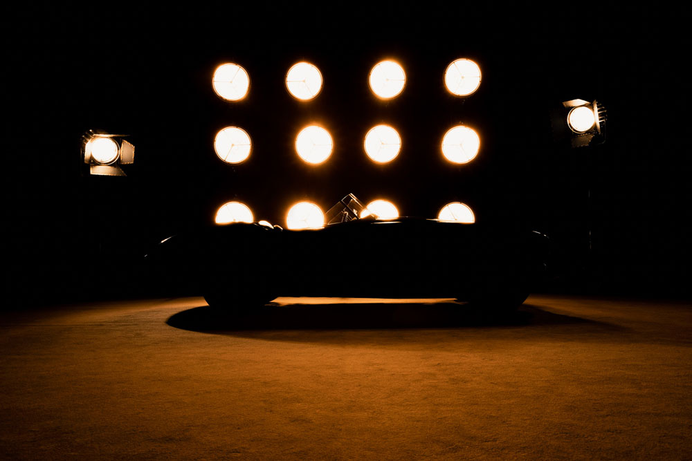 Caton se suma a la moda de los 'restomod' 1 Motor16 2022 Caton restomod