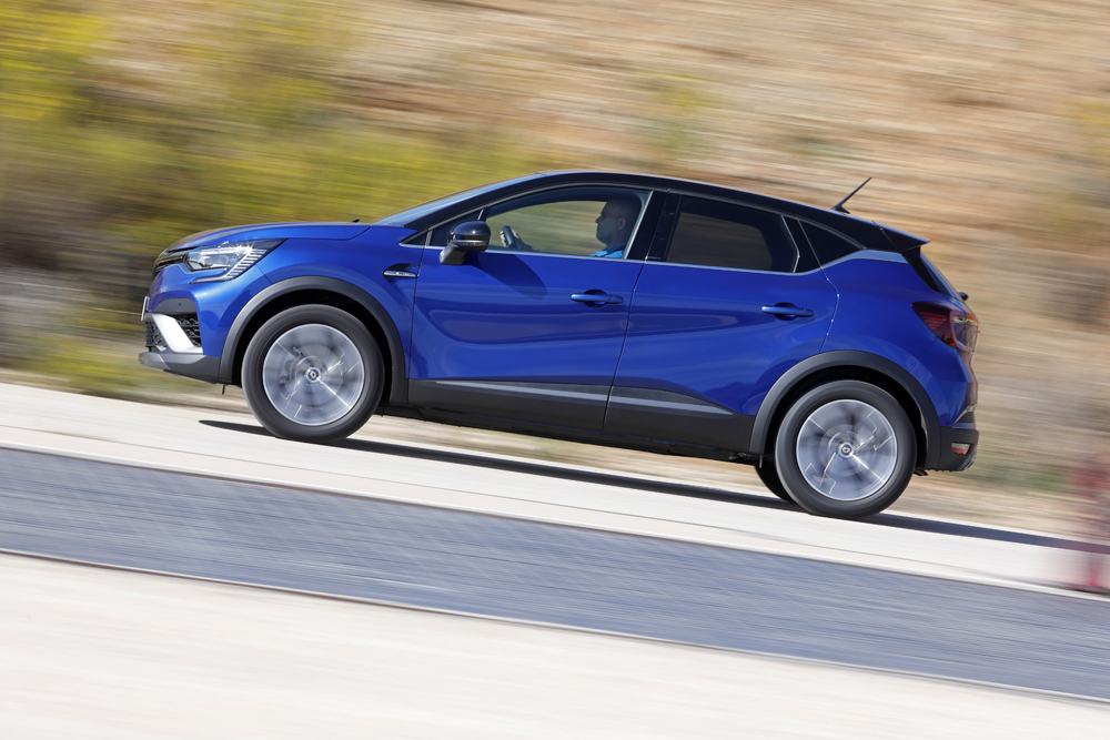 Renault Captur e-TECH Híbrido RS Line. Eficiencia española 2 Motor16 Renault Captur e-TECH Híbrido RS Line