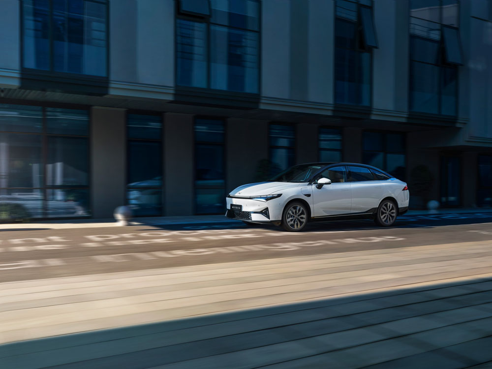 Xpeng trae a Europa el P5, una berlina eléctrica para pelear con el Tesla Model 3 8 Motor16 2022 Xpeng P5 6 Motor16