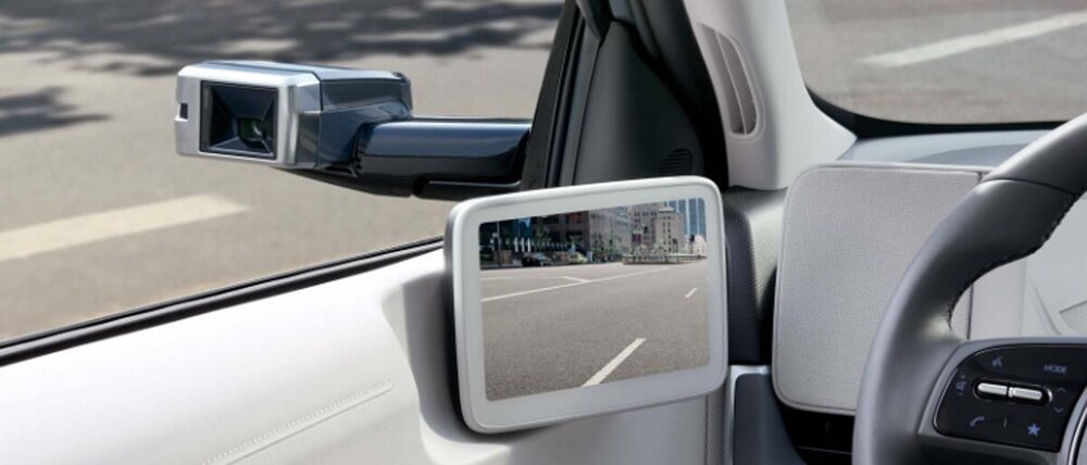 2022 Hyundai Ioniq 5 UK. Retrovisor digital.