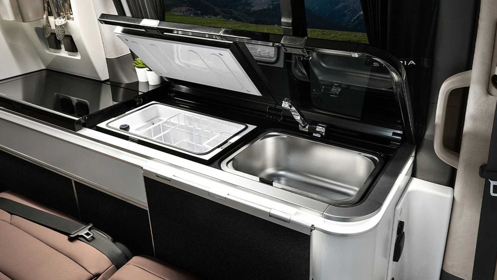 Hyundai convierte su Staria en un aventurero vehículo camper 17 Motor16 2022 hyundai staria camper 14 Motor16