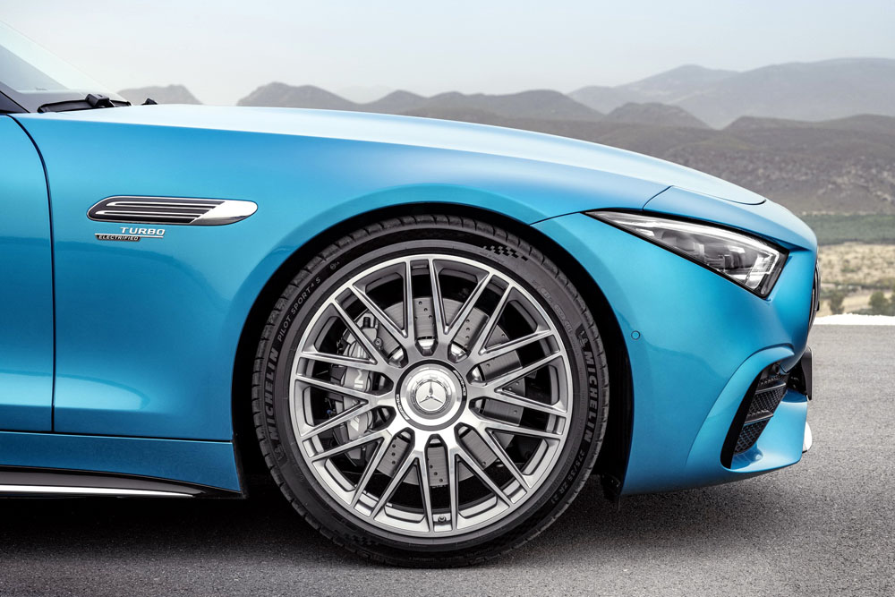 El Mercedes-AMG SL cuesta 50.000 euros menos en EE.UU. que aquí 47 Motor16 2023 Mercedes AMG SL 43 32 Motor16