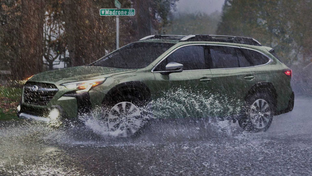 El Subaru Outback cambia de imagen... en Estados Unidos 2 Motor16 2022 Subaru Outback USA. Movimiento frontal.