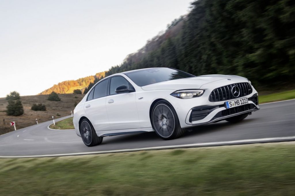Mercedes presenta la versión AMG 43 para el Clase C 23 Motor16 21C0736 005 Motor16