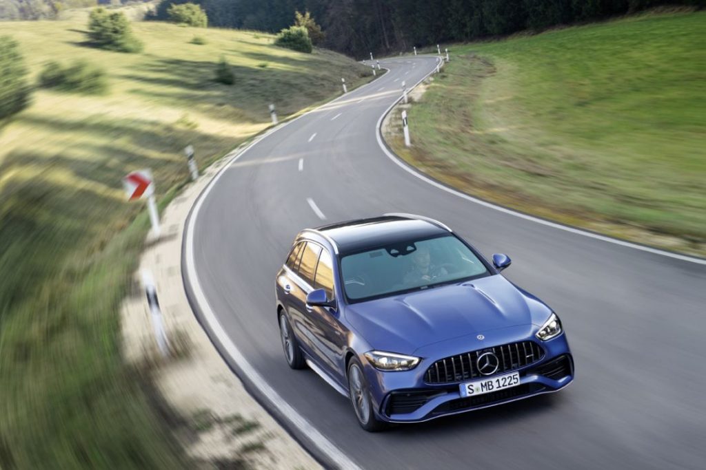Mercedes presenta la versión AMG 43 para el Clase C 42 Motor16 21C0737 004 Motor16