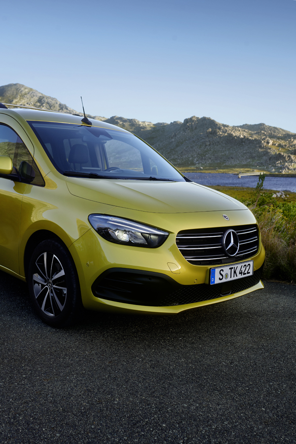 Mercedes-Benz amplía su gama de familiares con la nueva Clase T 17 Motor16 22C0092 017 Motor16