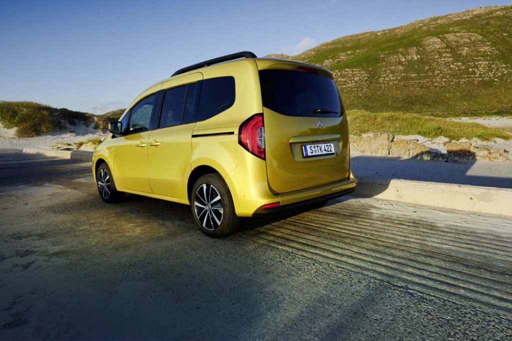 Mercedes-Benz amplía su gama de familiares con la nueva Clase T 20 Motor16 22C0092 020 Motor16
