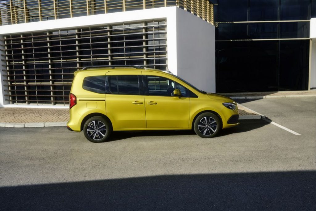 Mercedes-Benz amplía su gama de familiares con la nueva Clase T 14 Motor16 22C0092 023 Motor16