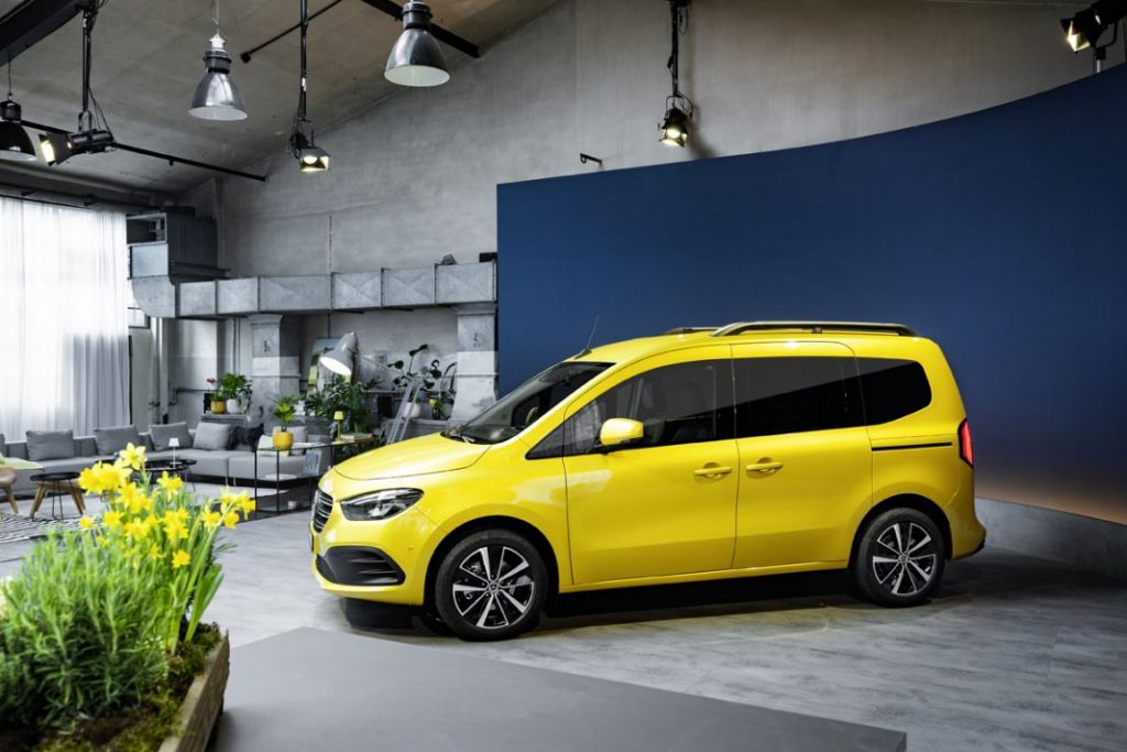 Mercedes-Benz amplía su gama de familiares con la nueva Clase T 28 Motor16 22C0092 083 Motor16