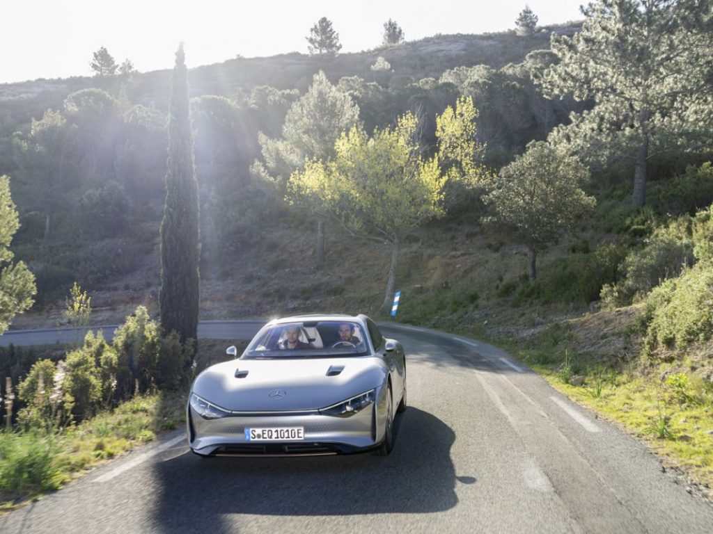 Mercedes demuestra que sí se pueden recorrer 1.000 kilómetros con una sola carga 20 Motor16 22C0141 107 Motor16