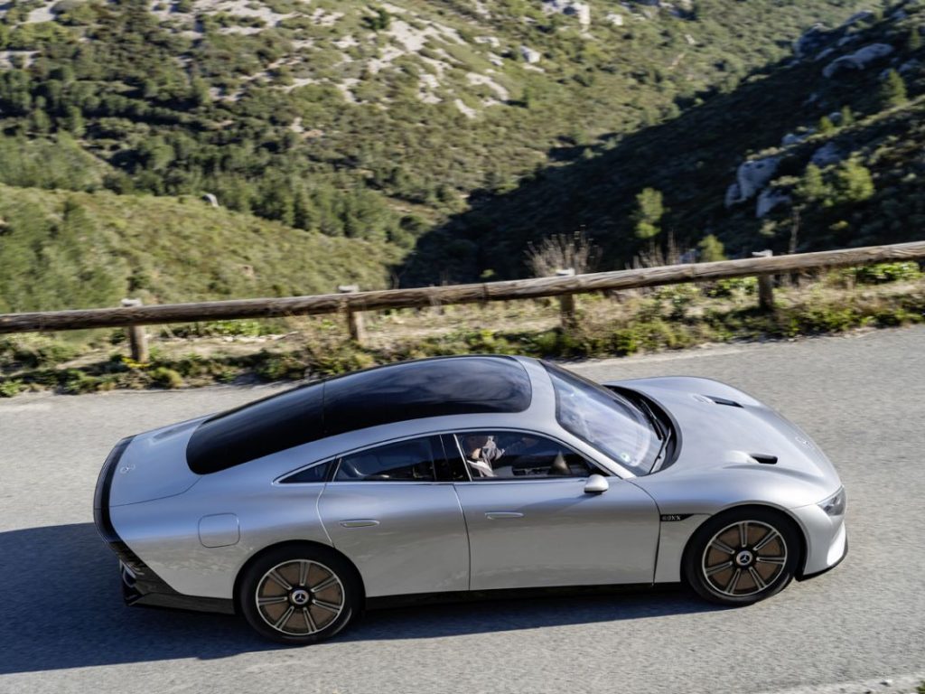 Mercedes demuestra que sí se pueden recorrer 1.000 kilómetros con una sola carga 25 Motor16 22C0141 112 Motor16