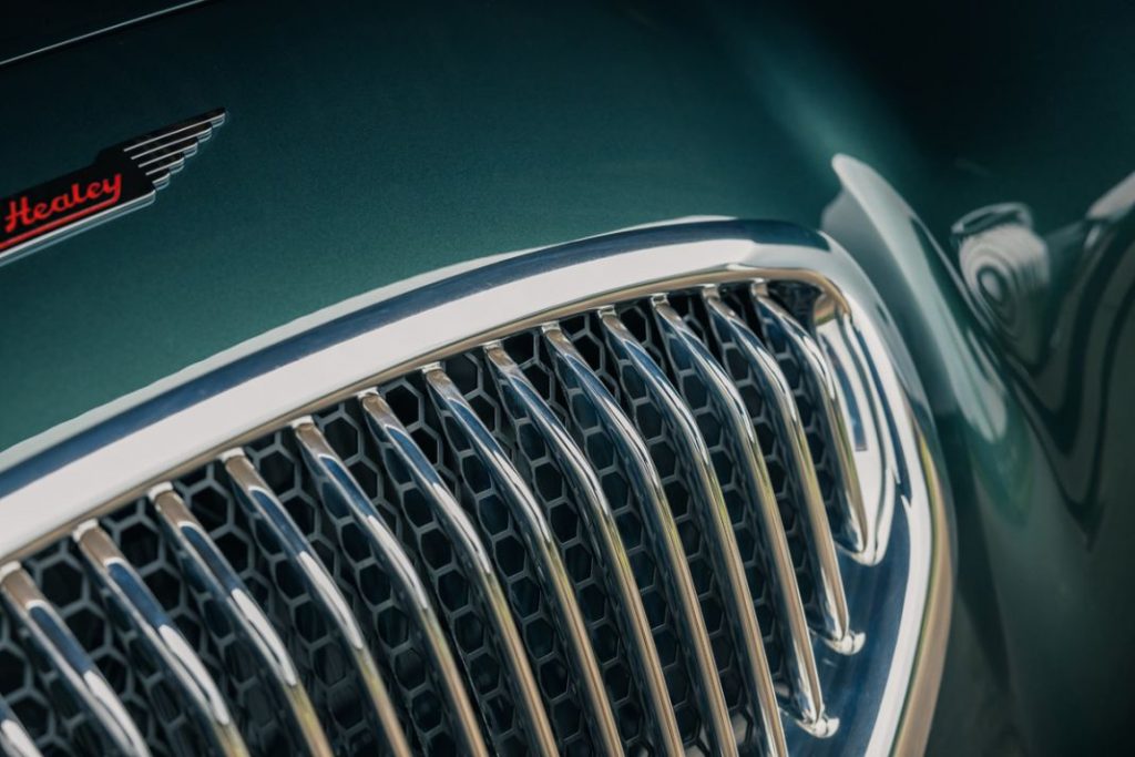 Austin-Healey 100 regresa por todo lo alto gracias a Caton 11 Motor16 9.HealeybyCatonencorporatesbespokeenlargedgrillewithfloatinglouvres Motor16