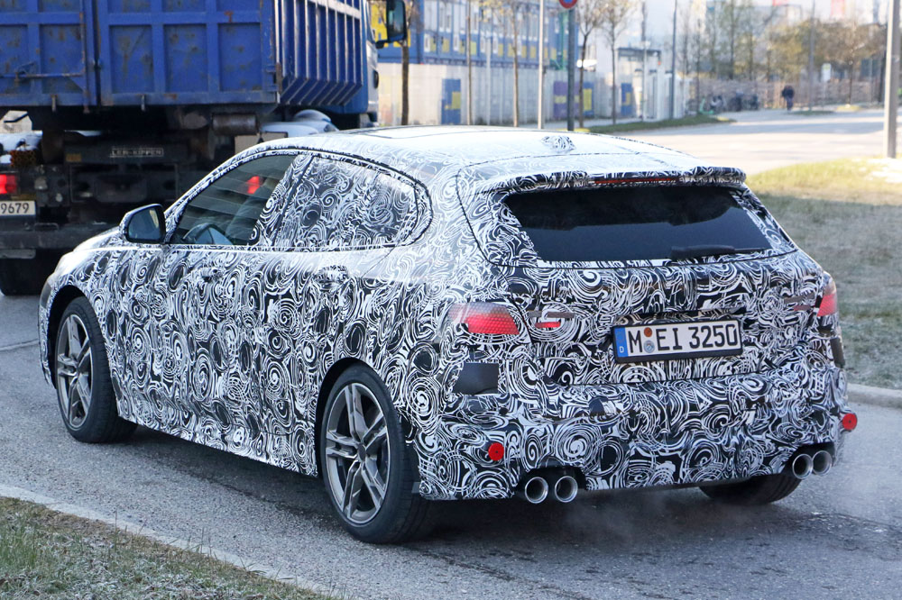 El BMW M135i, ¡con cuatro tubos de escape! 7 Motor16 BMW M135i 11 Motor16