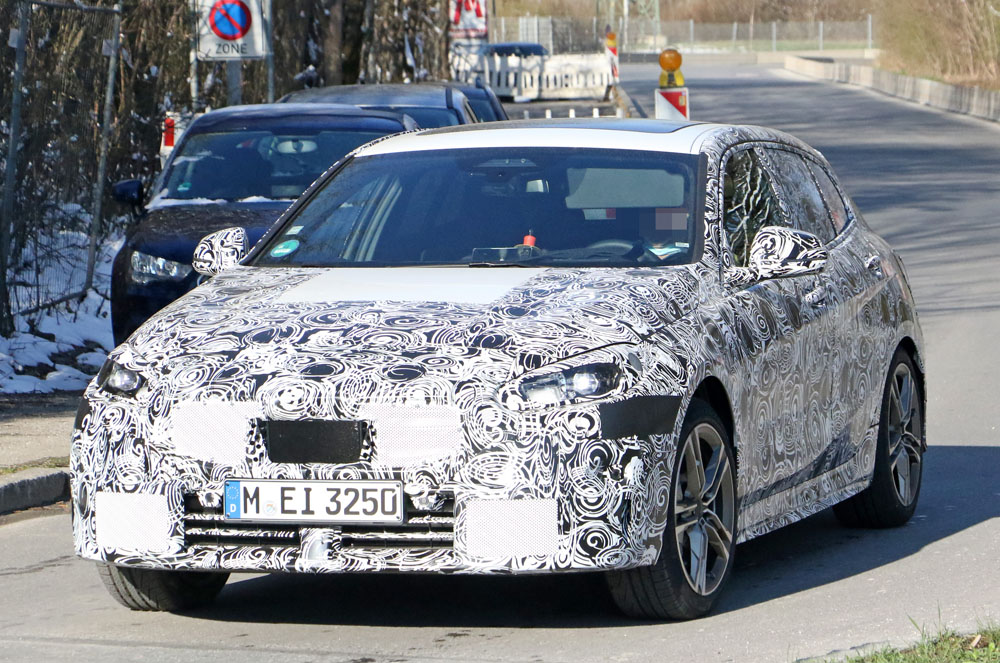 El BMW M135i, ¡con cuatro tubos de escape! 13 Motor16 BMW M135i 4 Motor16