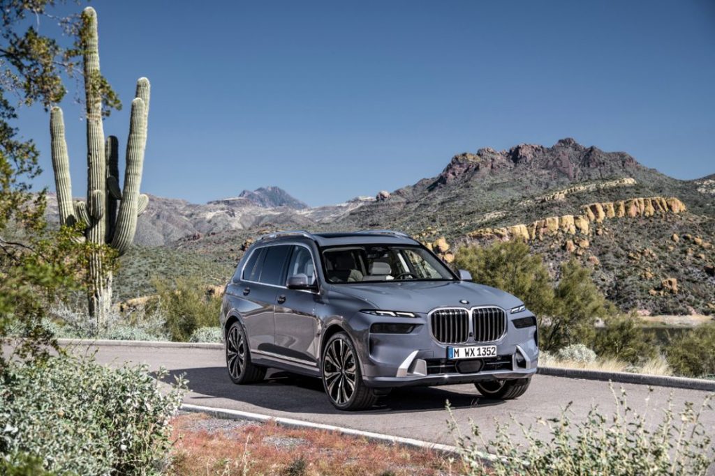 Lujo y poderío para el nuevo BMW X7 13 Motor16 BMW X7 12 Motor16