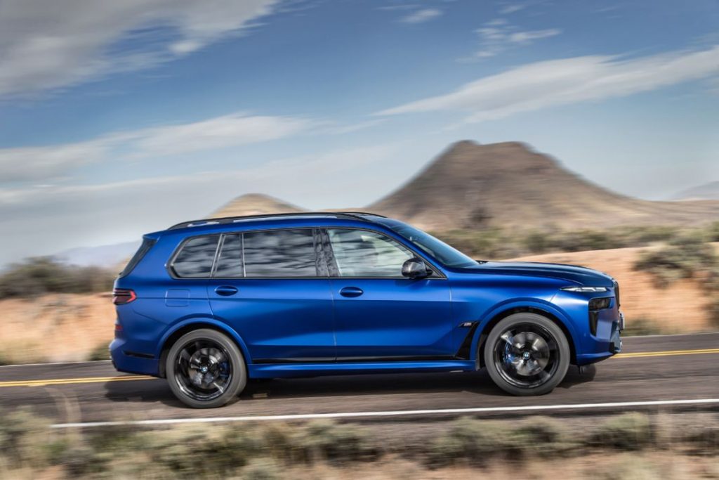 Lujo y poderío para el nuevo BMW X7 8 Motor16 BMW X7 5 Motor16