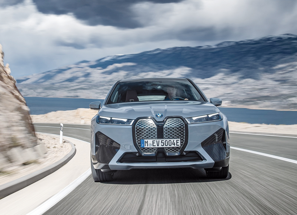 Tesla en problemas... le crecen los rivales 17 Motor16 BMW iX 2022 1600 65 1 Motor16