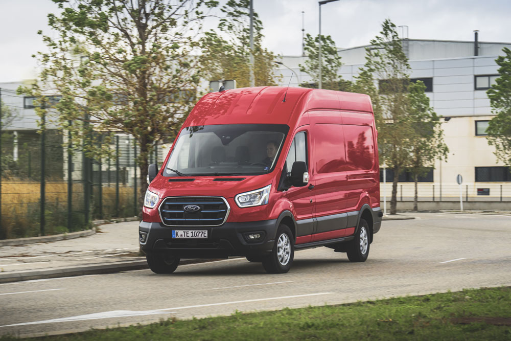 Ford Pro, el universo de servicios para la flota 8 Motor16 FORD PRO 10 Motor16