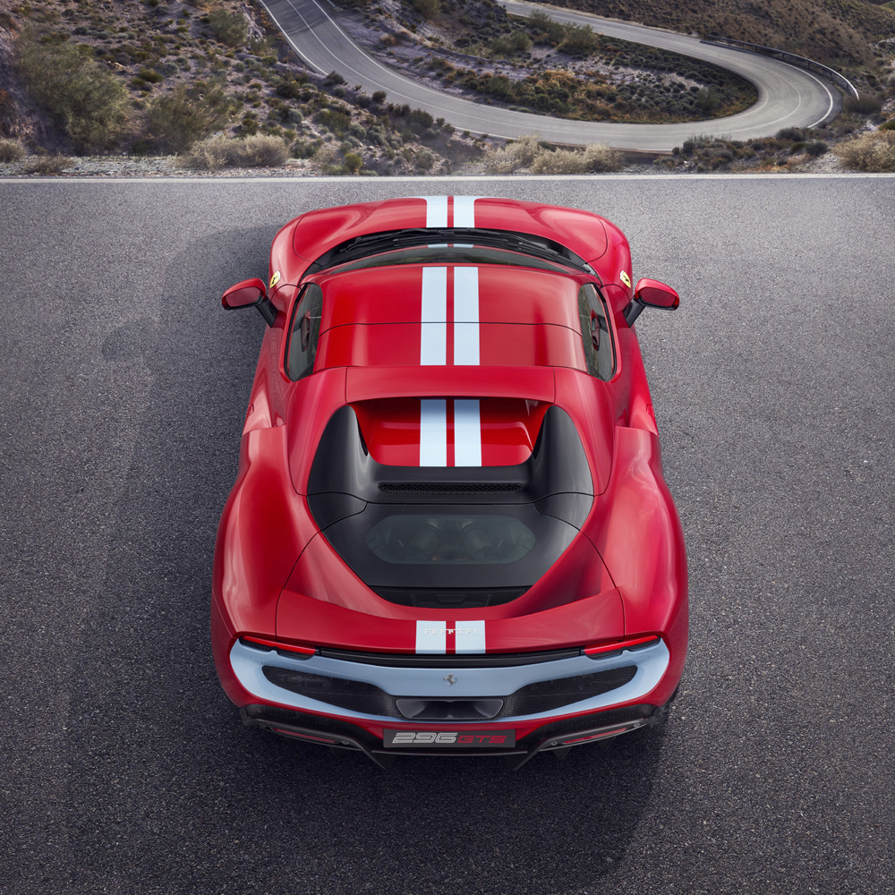 Ferrari 296 GTS 10 Motor16