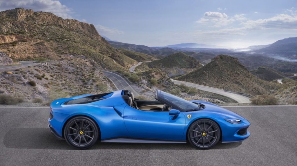 Ferrari 296 GTS 13 Motor16