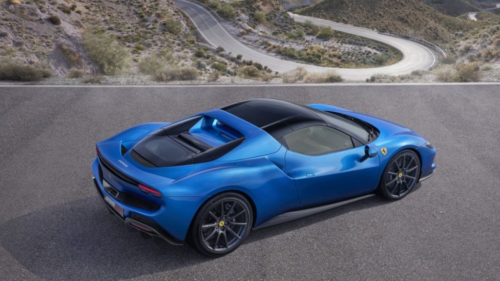 Ferrari 296 GTS 17 Motor16