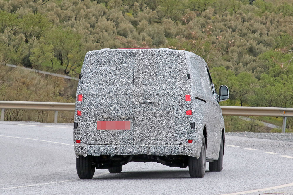 Ford Transit Custom 2023: la primera Transit eléctrica está en camino 22 Motor16 Ford Transit Custom 18 Motor16