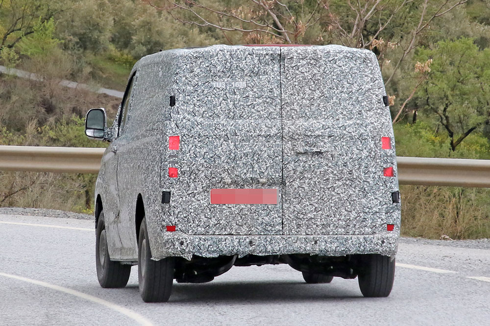 Ford Transit Custom 2023: la primera Transit eléctrica está en camino 3 Motor16 Ford Transit Custom 21 Motor16