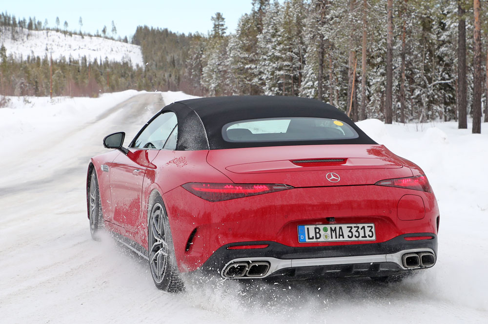 Mercedes-AMG SL 63e. Será híbrido enchufable 11 Motor16 Mercedes AMG SL 63e 9 Motor16