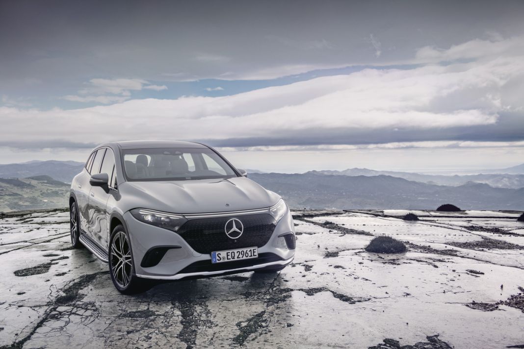 El sensacional Mercedes-Benz EQS SUV ya tiene precio 16 Motor16 Mercedes EQS SUV 19 Motor16