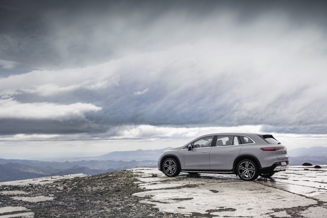 El sensacional Mercedes-Benz EQS SUV ya tiene precio 24 Motor16 Mercedes EQS SUV 20 Motor16