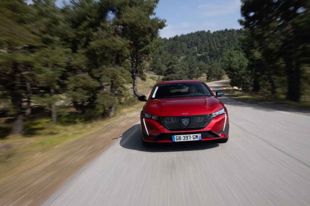 PEUGEOT 308 TESTDRIVE 0921TC 271Peugeot 308 SW Motor16