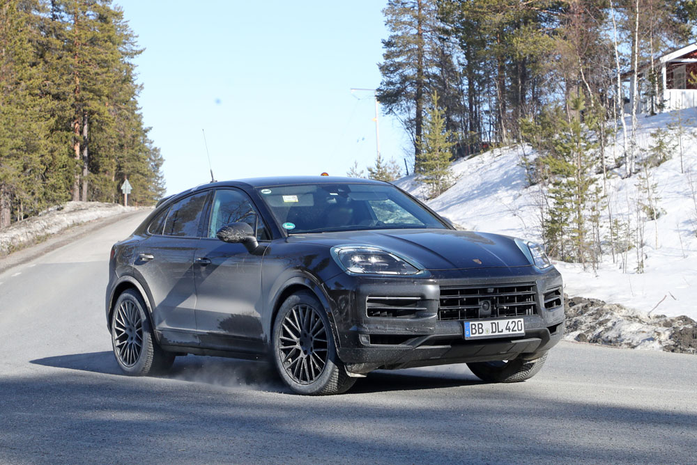 La nueva cara del Porsche Cayenne Coupé 2 Motor16 PORSCHE CAYENNE COUPE 2022 14 Motor16