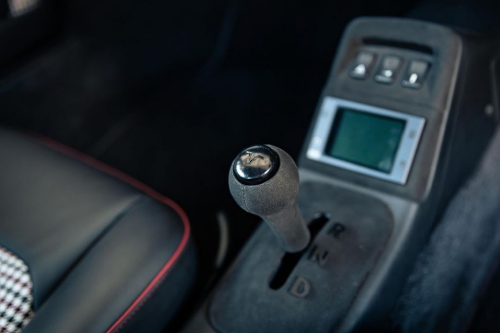 El Porsche 911 (964) podrá seguir teniendo versiones eléctricas gracias a Everrati y Aria 12 Motor16 Porsche 911 964 Gulf Signature Edition3 Motor16