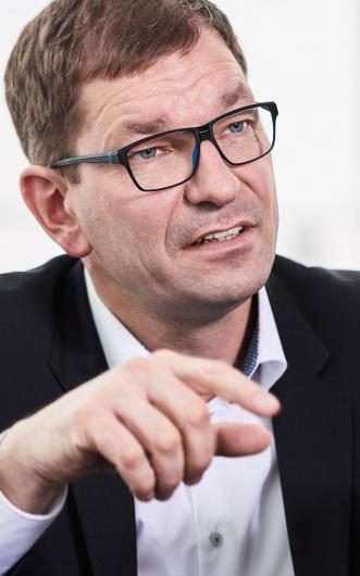 Audi pide erradicar los híbridos enchufables y apostar por los eléctricos puros 2 Motor16 REM16 Markus Duesmann Director Ejecutivo Audi 02 edited Motor16