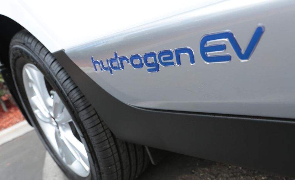 Stellantis apuesta por la pila de combustible de hidrógeno en vehículos comerciales 13 Motor16 REM16 Stellantis Hydrogen 09 Motor16