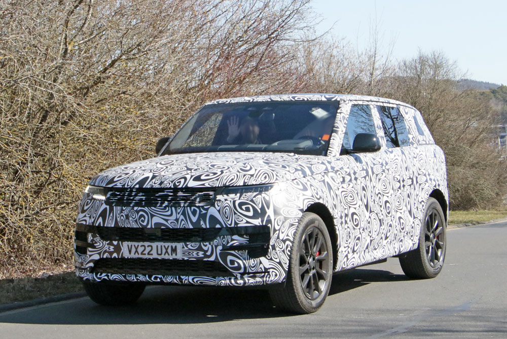 El nuevo Range Rover Sport empieza a desnudarse 3 Motor16 Range Rover Sport PHEV 3 Motor16