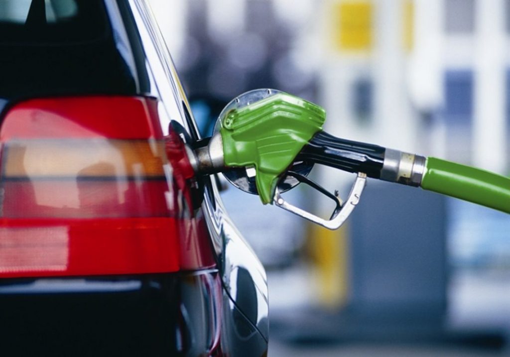 Repostaje LANXESSgasolina 95 o 98 Motor16