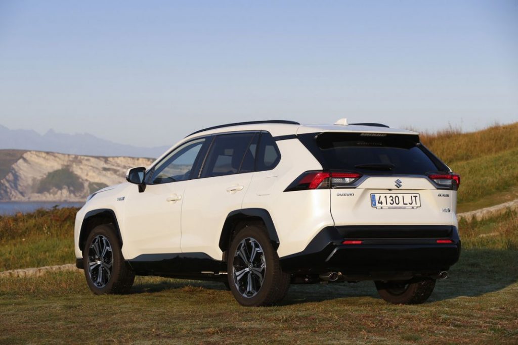 Suzuki Across 2 Motor16