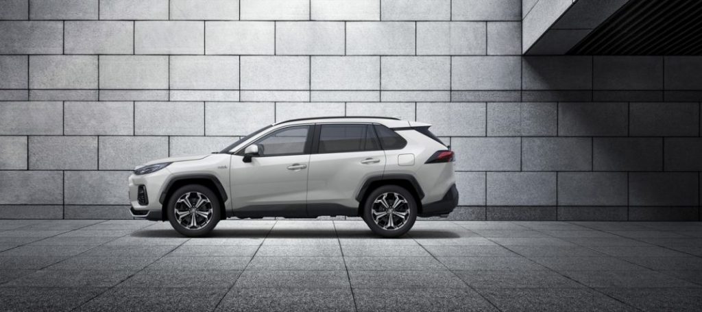 Suzuki Across 4 Motor16