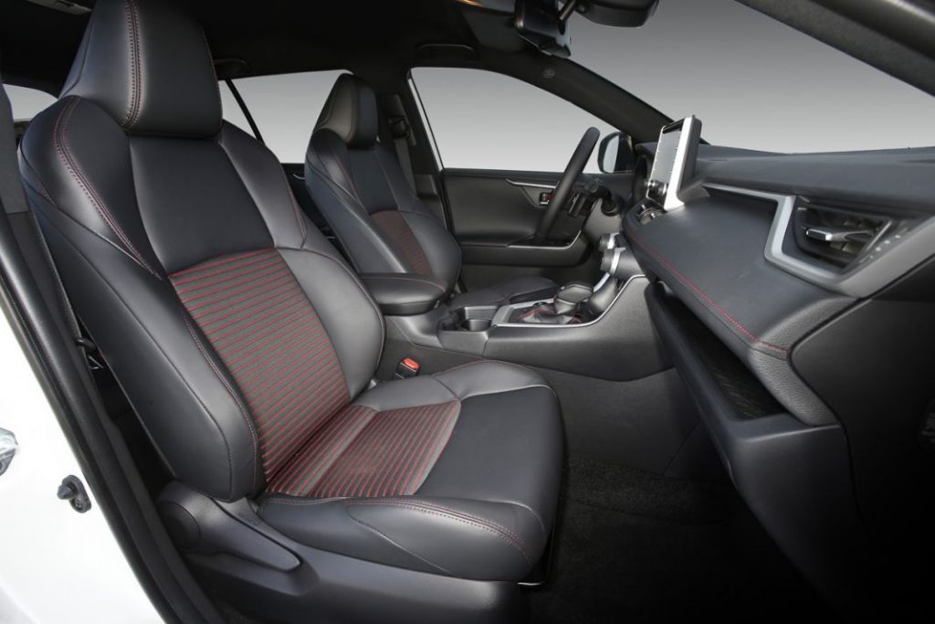 Suzuki Across 8 Motor16