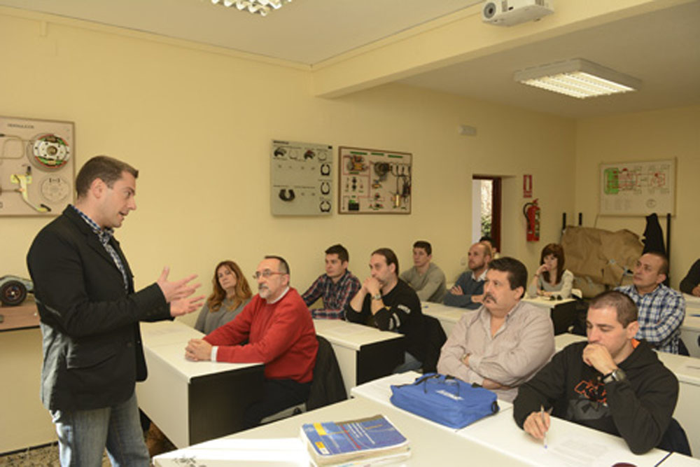 Así son los nuevos cursos de recuperación de puntos del carné 3 Motor16 autoescuela Motor16
