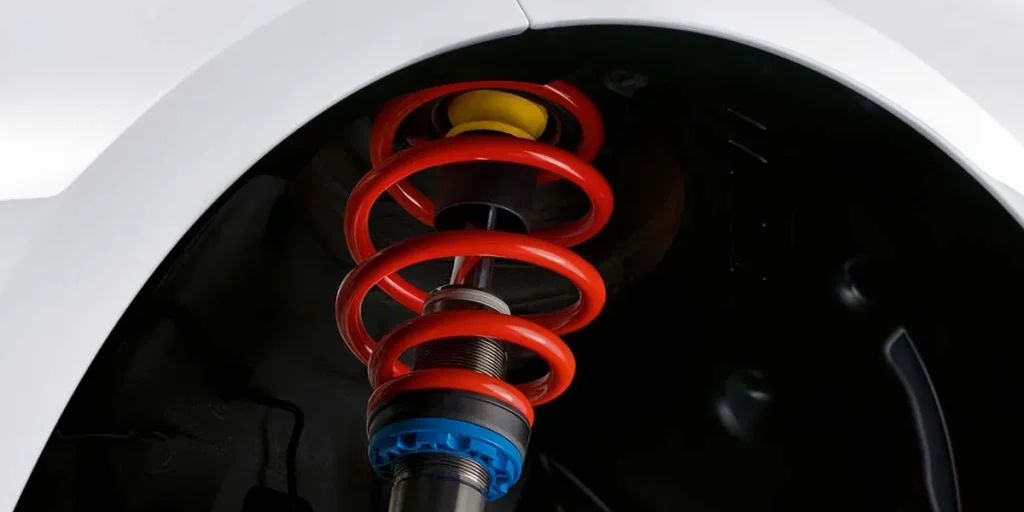 ¿Cuándo hay que cambiar los amortiguadores de tu coche? 158 Motor16 Los amortiguadores son fundamentales en el coche