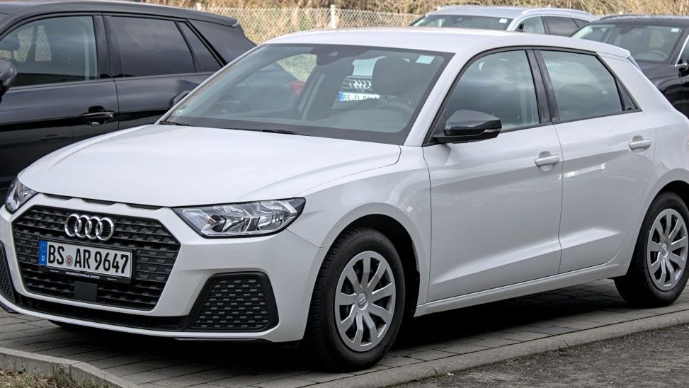 Coches feos que da vergüenza conducir 161 Motor16 vehículo