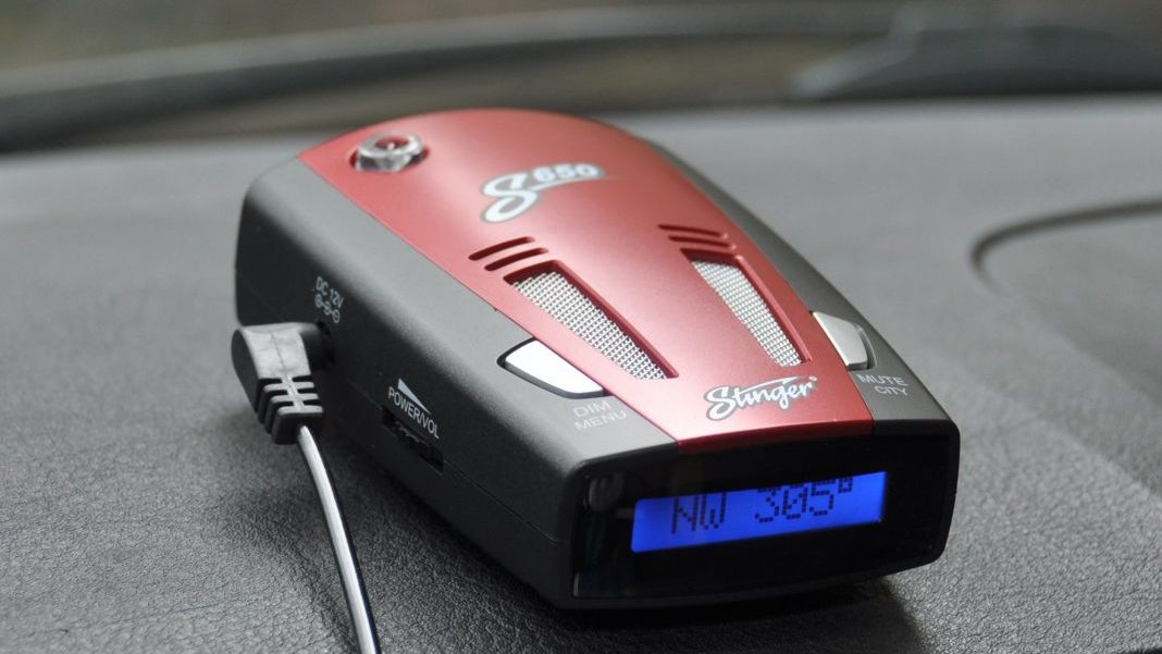 La DGT te multará con 500 euros si llevas este objeto en Semana Santa 52 Motor16 dgt