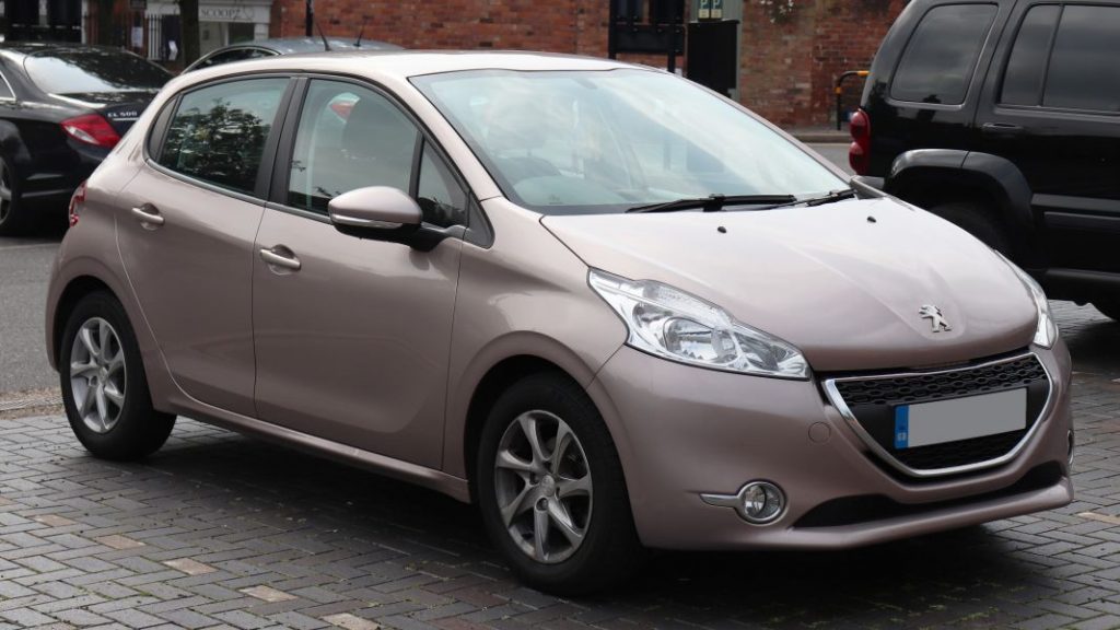 Coches con etiqueta C que cuestan menos de 10.000 euros 14 Motor16 dgt