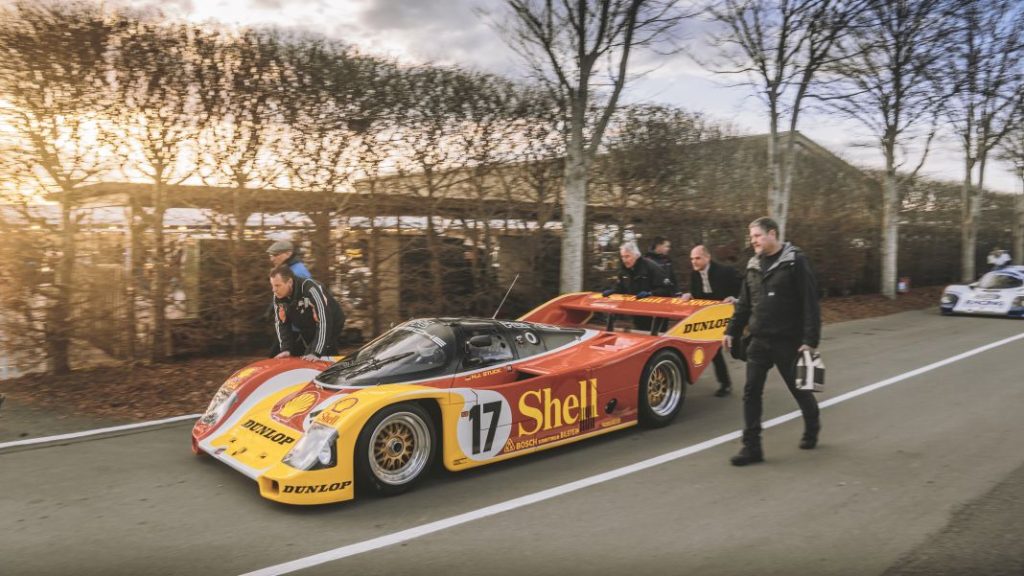 Porsche 956