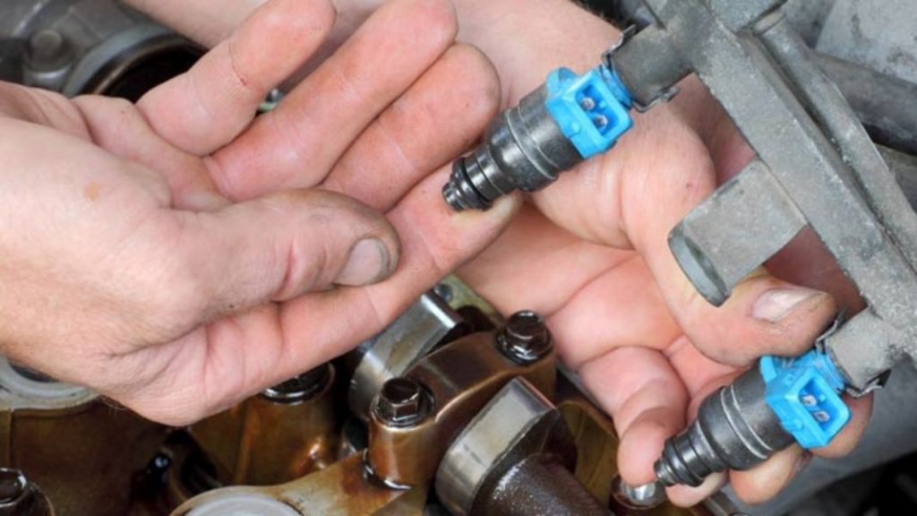 Inyectores del combustible sucios o averiados
