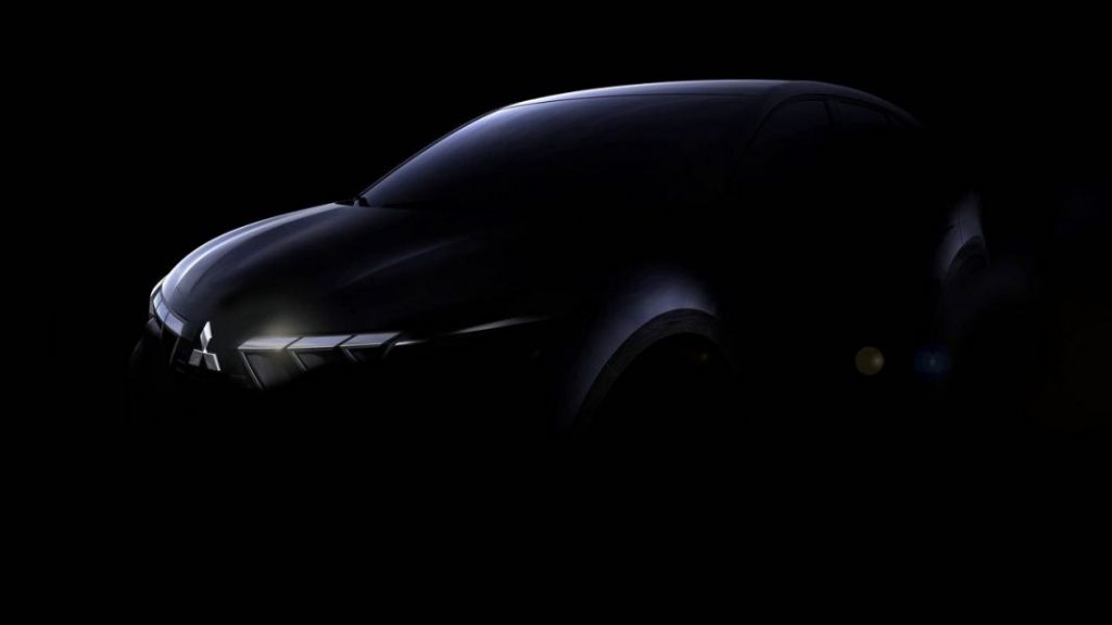 Mitsubishi Colt: el clon del Renault Clio tiene fecha de presentación 2 Motor16 Primera imagen de la versión híbrida del nuevo Mitsubishi Colt