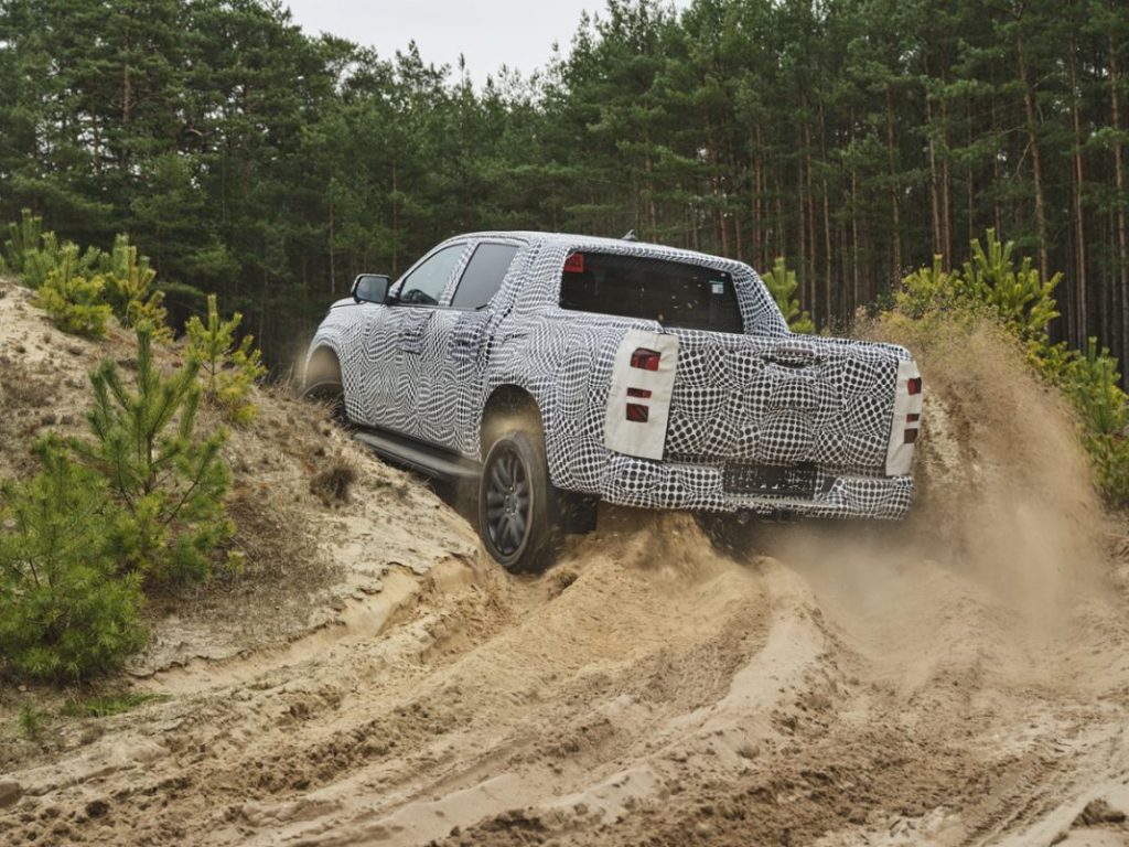 La Volkswagen Amarok llegará con importantes mejoras que ya se dejan ver 14 Motor16 rn220314Amarok 030 Motor16