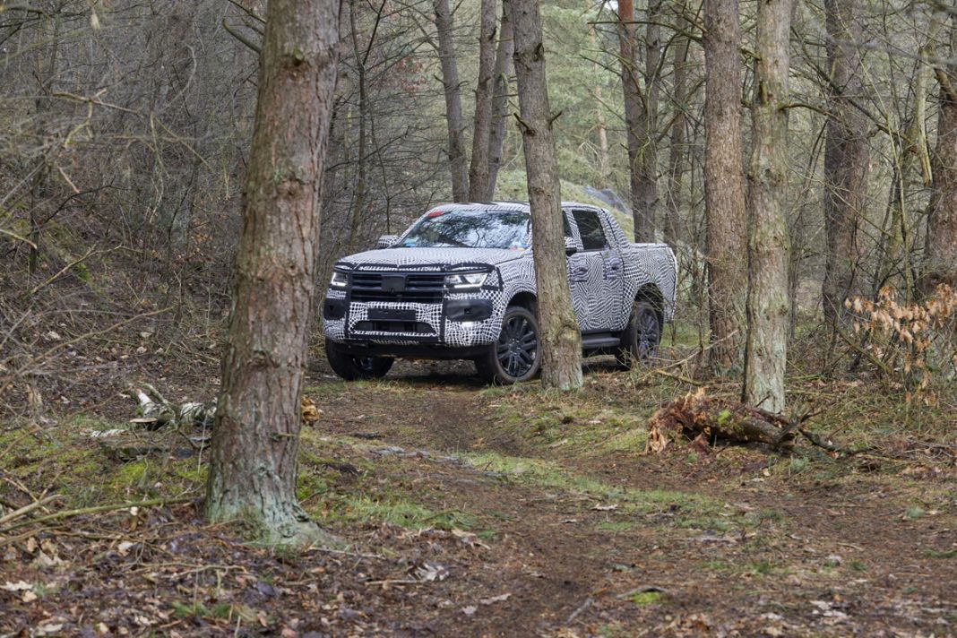 rn220315Amarok 107 Motor16